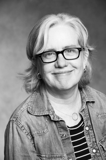 Lisa Peterson - Headshot